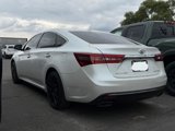 Used 2018 Toyota Avalon Limited image 3