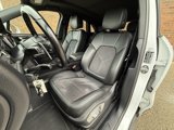 Certified 2021 Porsche Macan image 5