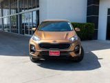 Used 2020 Kia Sportage LX w/ LX Popular Package image 2