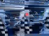 Used 2017 Hyundai Elantra SE image 5
