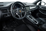 Certified 2021 Porsche Macan image 4