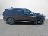 New 2025 Lincoln Nautilus Premier image 2
