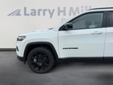 New 2025 Jeep Compass Latitude image 2