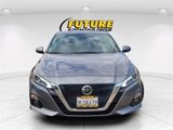 Used 2020 Nissan Altima 2.5 SV image 2