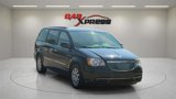 Used 2016 Chrysler Town & Country Touring w/ Driver Convenience Group image 4