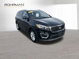 Used 2017 Kia Sorento LX image 3