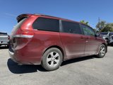 Used 2012 Toyota Sienna LE image 5