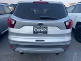 Used 2019 Ford Escape SE image 4
