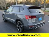 New 2024 Volkswagen Taos SE image 3