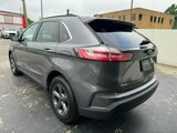 Used 2022 Ford Edge SEL w/ Sport Appearance Package image 3