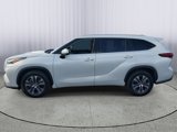 Used 2022 Toyota Highlander XLE image 4
