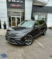 Used 2022 Volkswagen Tiguan SE image 2