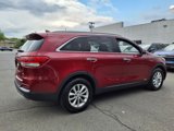 Used 2017 Kia Sorento LX w/ LX Convenience Package image 6