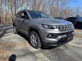 Used 2022 Jeep Compass Latitude w/ Convenience Group image 3