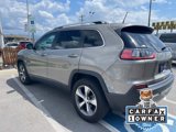 Used 2019 Jeep Cherokee Limited image 2