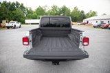 Used 2023 Jeep Gladiator Sport image 5