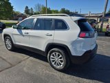 Used 2019 Jeep Cherokee Latitude w/ Cold Weather Group image 3