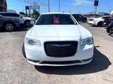 Used 2018 Chrysler 300 Limited image 3