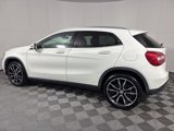 Used 2017 Mercedes-Benz GLA 250 4MATIC image 4