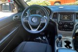 Used 2017 Jeep Grand Cherokee Laredo image 5