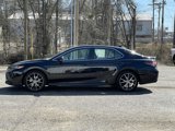 Used 2022 Toyota Camry SE image 4