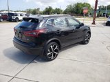 Used 2022 Nissan Rogue Sport SL w/ Premium Package image 5