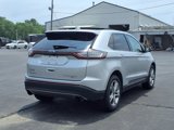 Used 2018 Ford Edge Titanium w/ Technology Package image 4