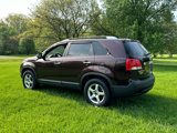 Used 2011 Kia Sorento LX w/ Convenience Pkg image 5