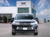 Used 2019 Toyota Highlander SE image 2