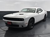 Used 2023 Dodge Challenger SXT image 3
