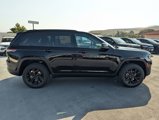 New 2025 Jeep Grand Cherokee Altitude image 4