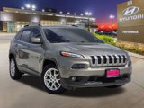 Used 2016 Jeep Cherokee Latitude w/ Comfort & Sound Group image 3