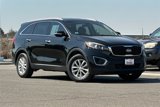Used 2018 Kia Sorento LX image 2