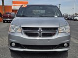 Used 2017 Dodge Grand Caravan SXT image 6