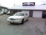 Used 2006 Lincoln Town Car Signature Limited image 3