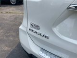 Used 2018 Nissan Rogue SL w/ Premium Package image 5