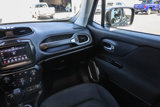 Used 2018 Jeep Renegade Latitude w/ Trailer Tow Group image 6