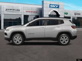 New 2025 Jeep Compass Latitude image 3