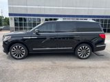 Used 2020 Lincoln Navigator Reserve image 2