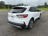 Used 2022 Ford Escape SEL w/ Technology Package image 3