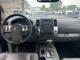 Used 2012 Nissan Frontier SL w/ Moonroof Pkg image 3