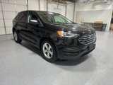 Used 2021 Ford Edge SE image 3