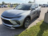Used 2023 Chevrolet Blazer LT image 2