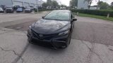 Used 2023 Toyota Camry SE image 3