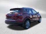 Used 2022 Nissan Rogue Sport SV w/ Technology Package image 5