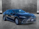 Used 2021 Toyota Camry LE image 3