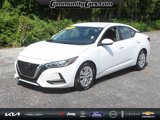 Used 2022 Nissan Sentra S image 2