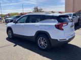 Used 2022 GMC Terrain SLT image 3
