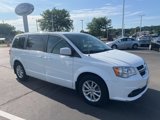 Used 2019 Dodge Grand Caravan SXT image 2