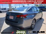 Used 2023 Nissan Versa SV image 3